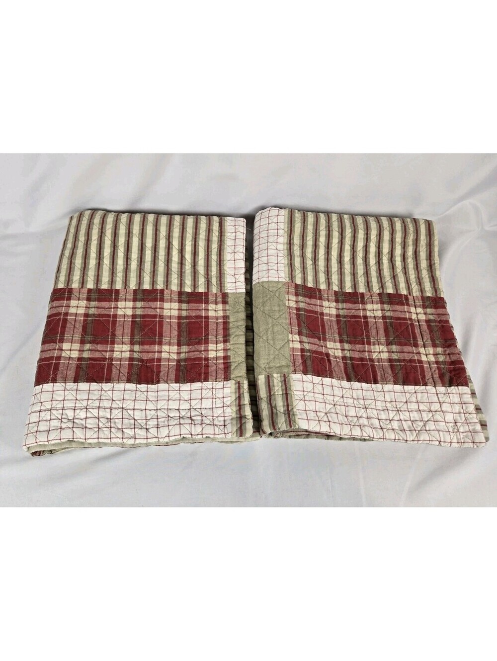 Eddie Bauer Quilted Sham 26 X 20 In